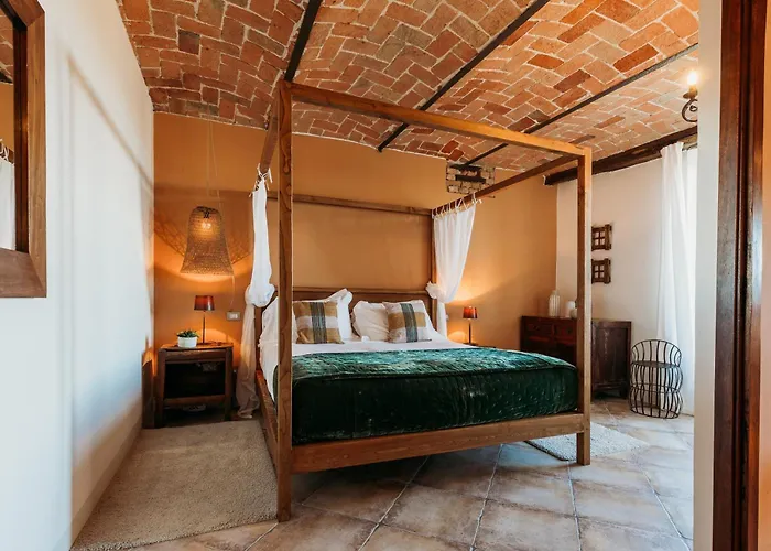 Hotel a Mombaruzzo