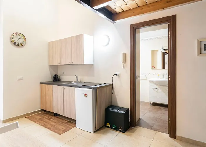 Bed and Breakfast Corso 138 - Sleep & Fly - By Domusextra Neapol