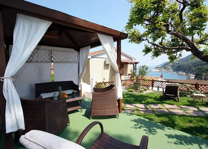 Hotel Barsalini SantʼAndrea