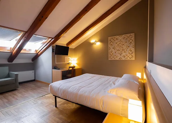 Hotel La Ferte Asti