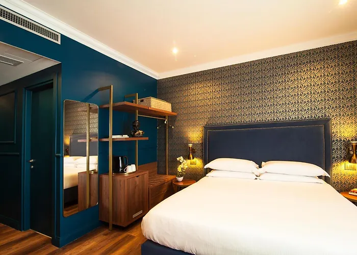 Seven Suites Rome