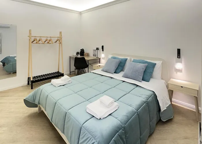 Vicki Vomero Rooms - Napoli