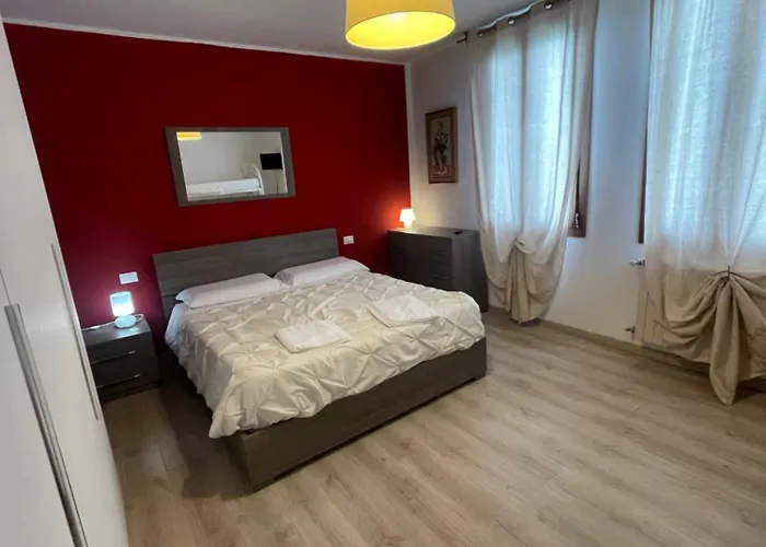 Bellini Room With Private Bathroom Veneza