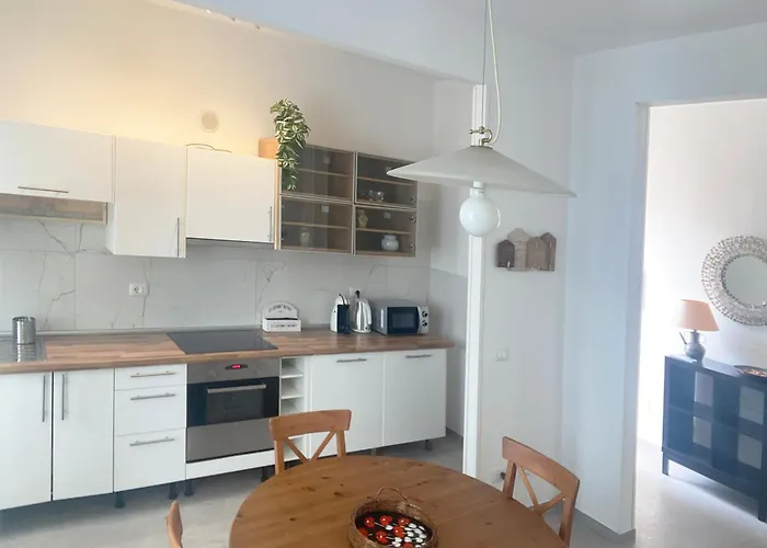 Bed and Breakfast Enjoy Piza
