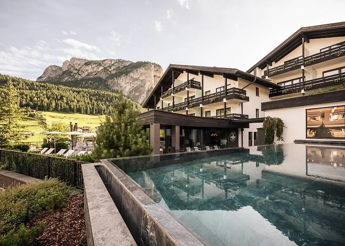 Biancaneve Family Hotel Wolkenstein in Gröden