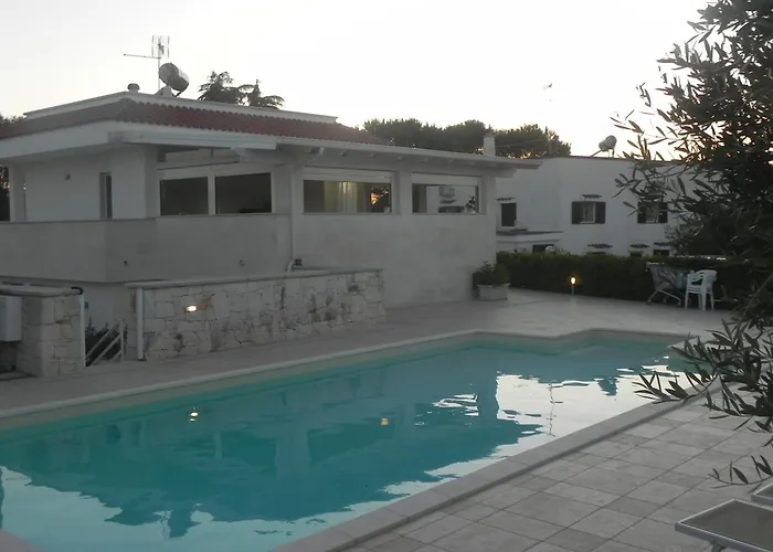Resort Pietra Bianca Noci