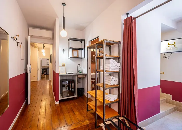 Mytinyhome Festina Lente Róma