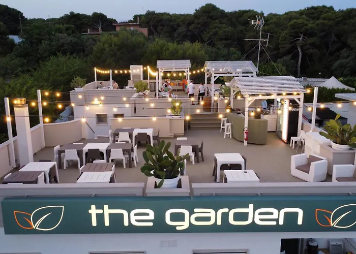 Aparthotel The Garden Pulsano