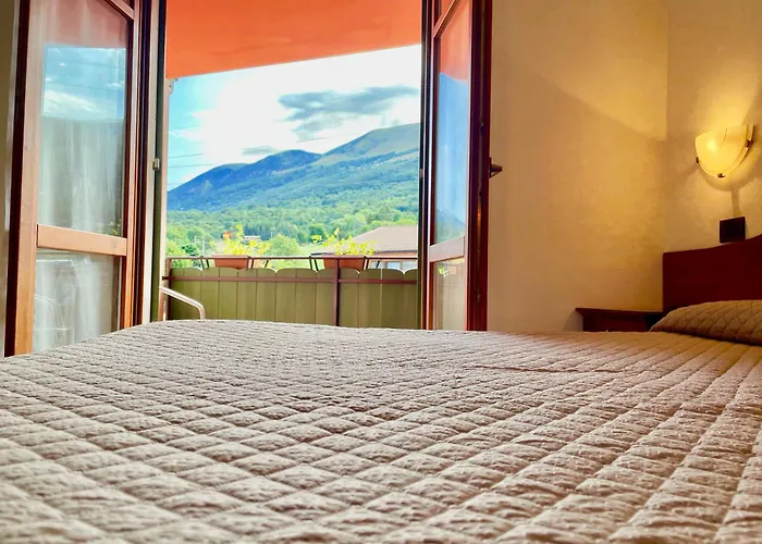 Hotel Edelweiss San Zeno di Montagna