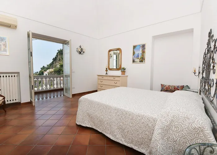 Villa Sunshine Positano Room