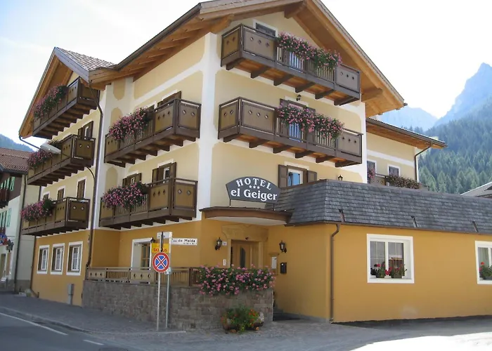 Hotel El Geiger Pozza di Fassa