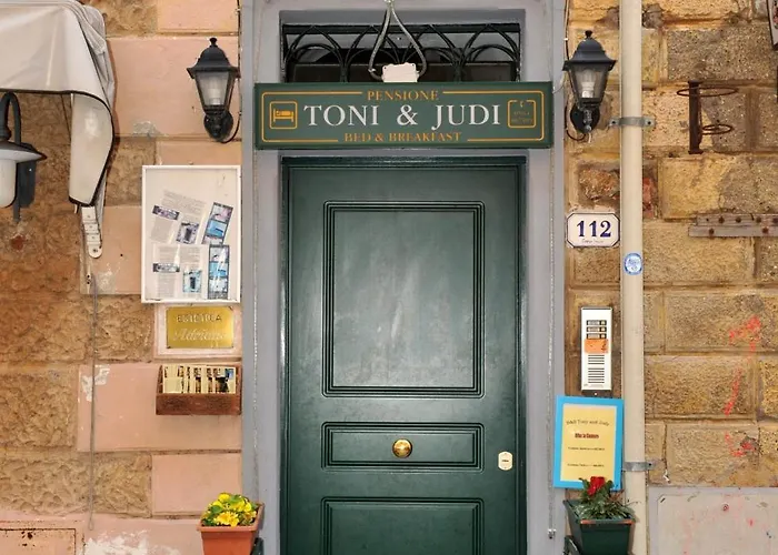 B&B Tony And Judy Orbetello
