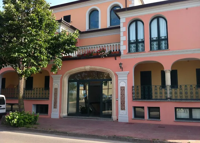Hotels in Orosei