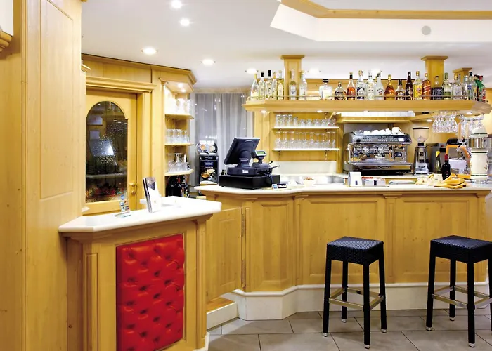Hotel Gran Vacanze Rooms & Apartments Dimaro