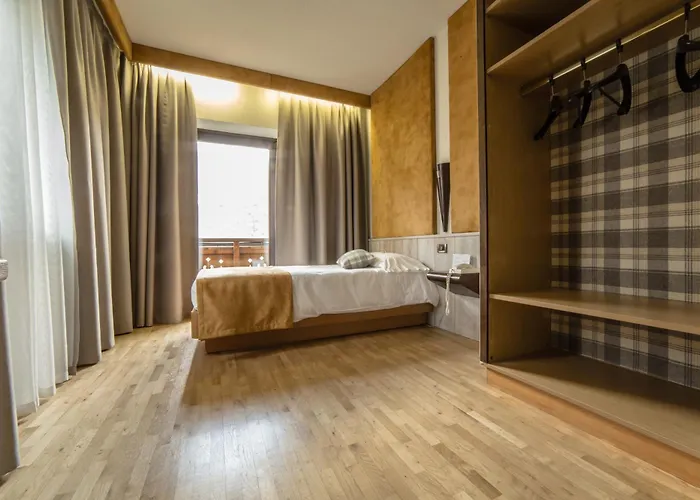 Hotel Comtes De Challant Albergo Etico Valle D'Aosta Fénis