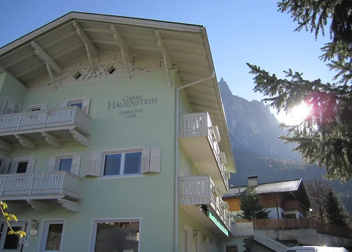 Hotel Garni Hauenstein Siusi