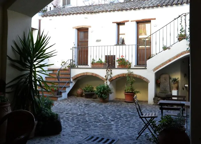 Hoteles en Porto Istana