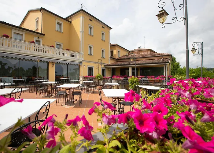 Hotel a Dozza