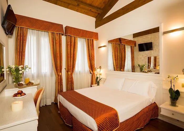 Casanova Fourrooms Wenecja