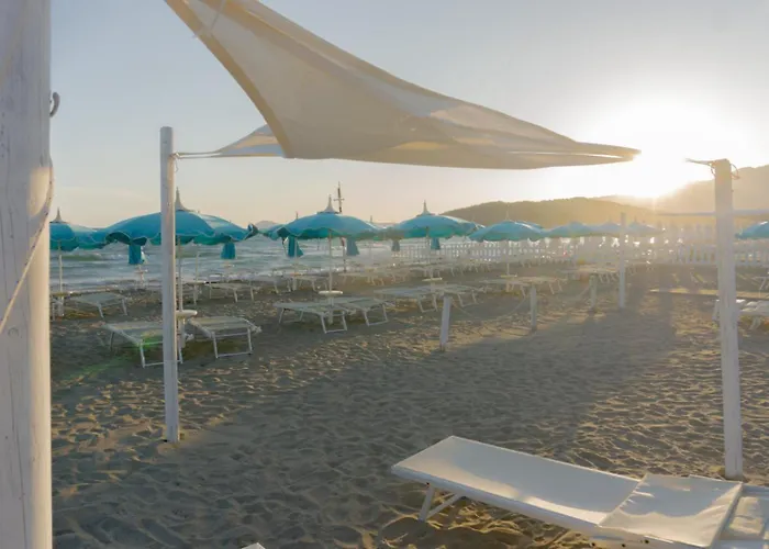 Baron Beach Hotel Scauri 