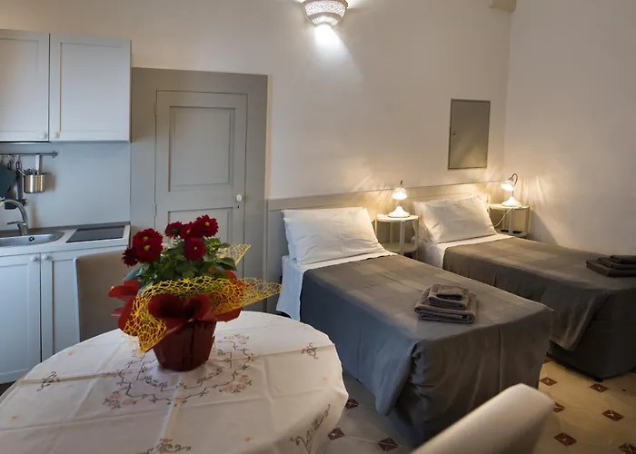 Le Finestre Su Porta Carrese - Luxury Rooms Matino