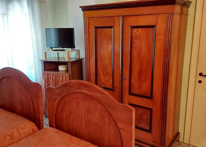 Hoteles en Vivaro