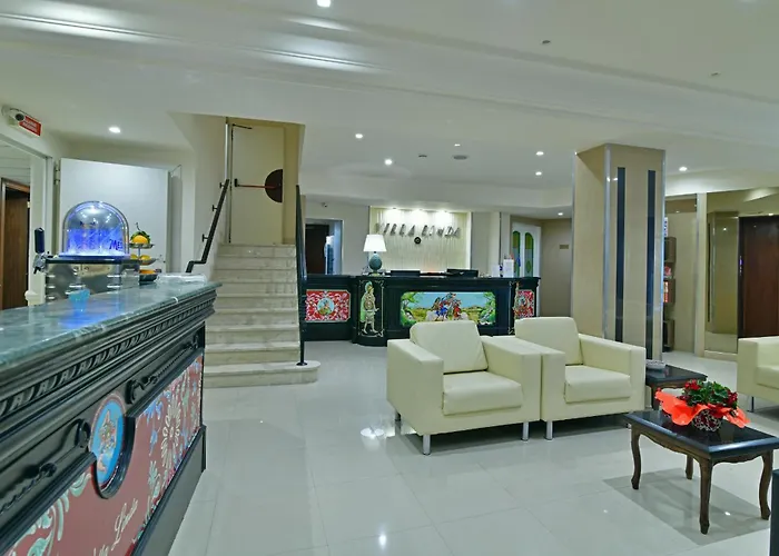 Hotel & Apartments Villa Linda Giardini-Naxos