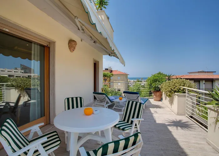 Hotel Bacco Lido di Camaiore