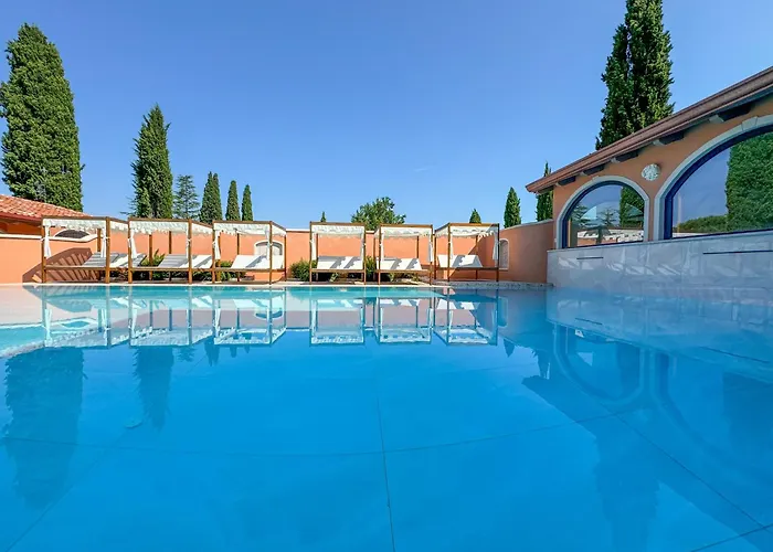 Capriva del Friuli Hotels