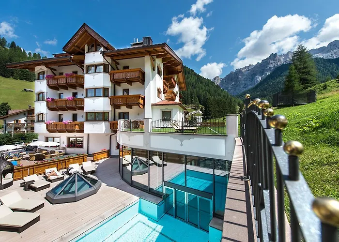 Savoy Dolomites Luxury & Spa Hotel Wolkenstein in Gröden