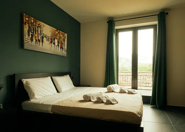 Hub Rooms Carini