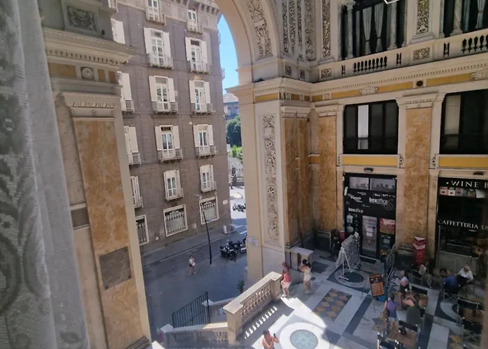Suite Galleria Umberto I Naples
