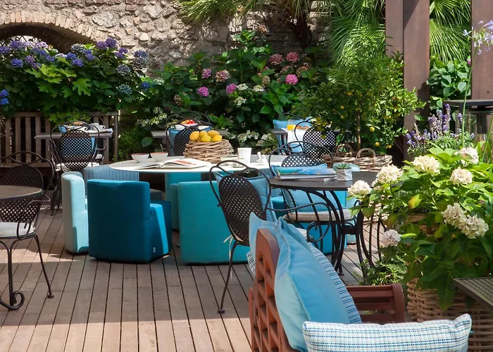 Hotels in Desenzano del Garda