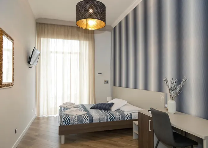 Rooms Garibaldi Neapol