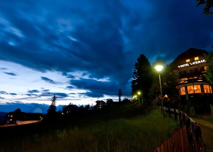 Hotel Latemar Oberbozen