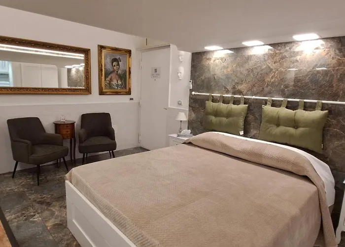 Hotel Casa San Felice Neapol