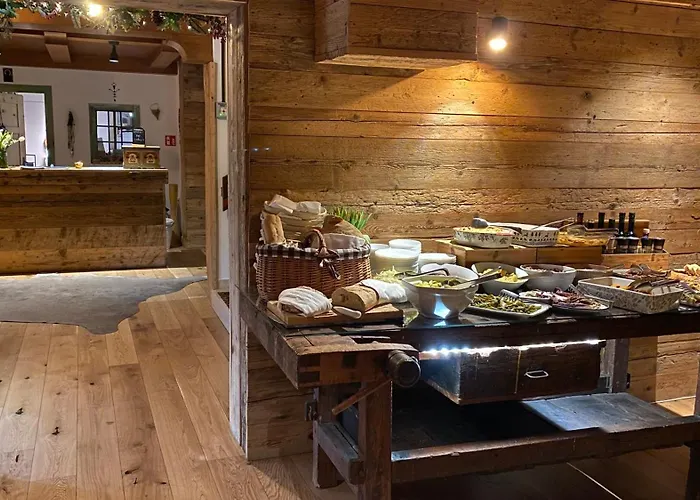 Hotel Almhof San Candido