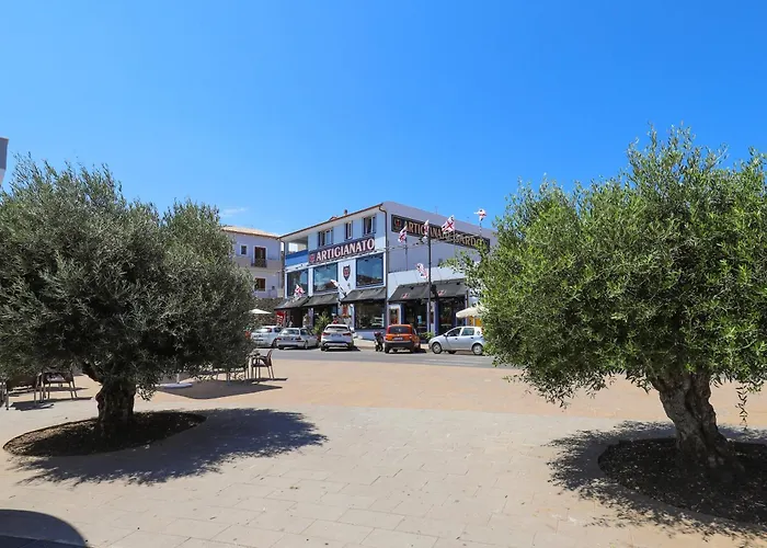 Hotel The Square Castelsardo