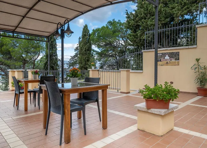 Hotel Bia Maore Baunei