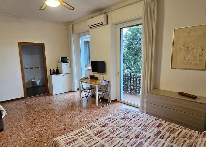 Bed and Breakfast Lo Scoiattolo Werona