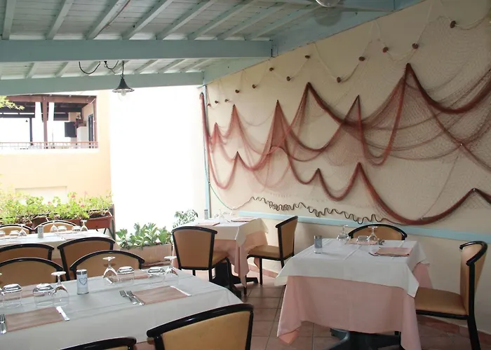 Hotel Geranio Rosso Stintino