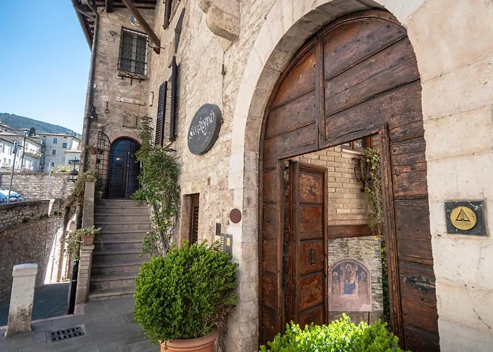 Residenza D'Epoca San Crispino Aparthotel Assisi