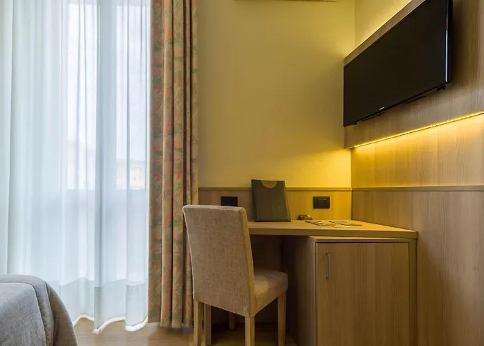 Hotel Est Piombino