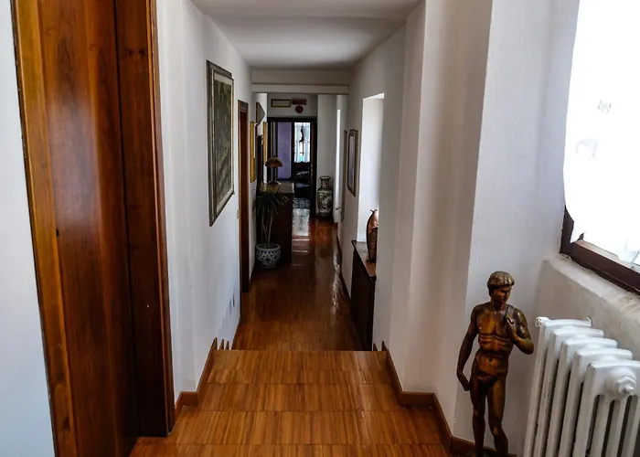 Hoteles en Monzambano