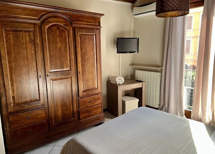 Verona Rooms
