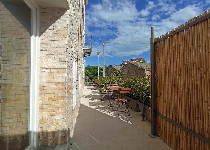 Al Faro Bianco B&B e Residence con parcheggio Vasto
