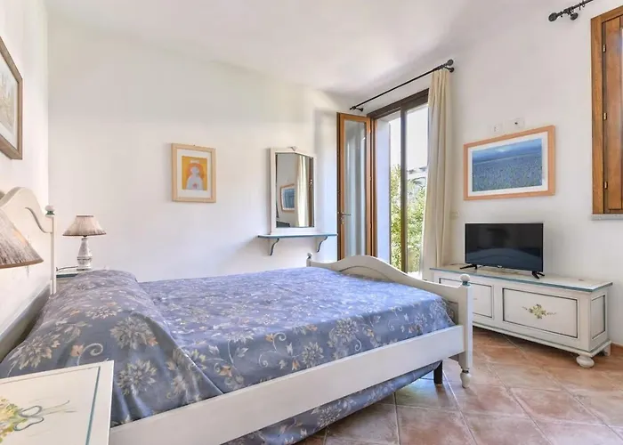 Residence Dolores Castle Marina di Campo