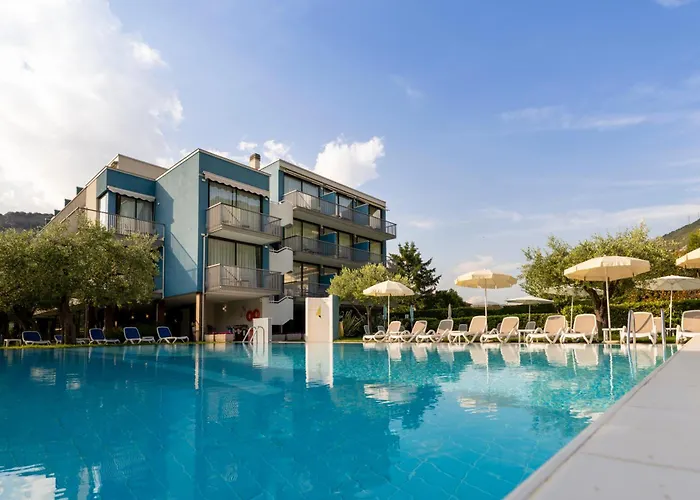 Hotel Holiday Sport & Relax Torbole Sul Garda