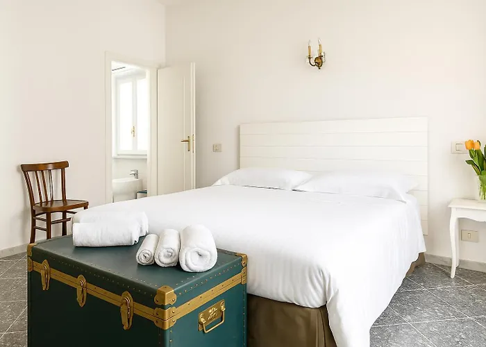 Roma Talenti Breme B&B