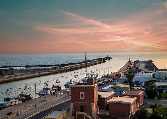 Hotel Tiber Rooftop & Wellness Fiumicino
